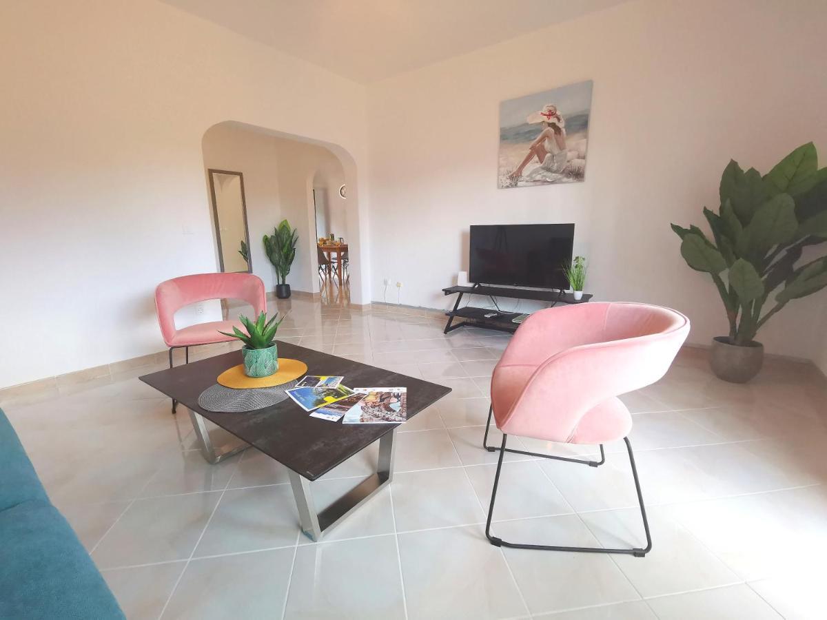 Apartment Pineta With Terrace & Park Wood View Pula Extérieur photo